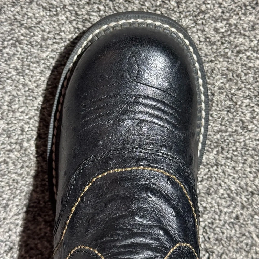 Justin Boots Black and Tan Heeled Boots - Picture 8 of 16